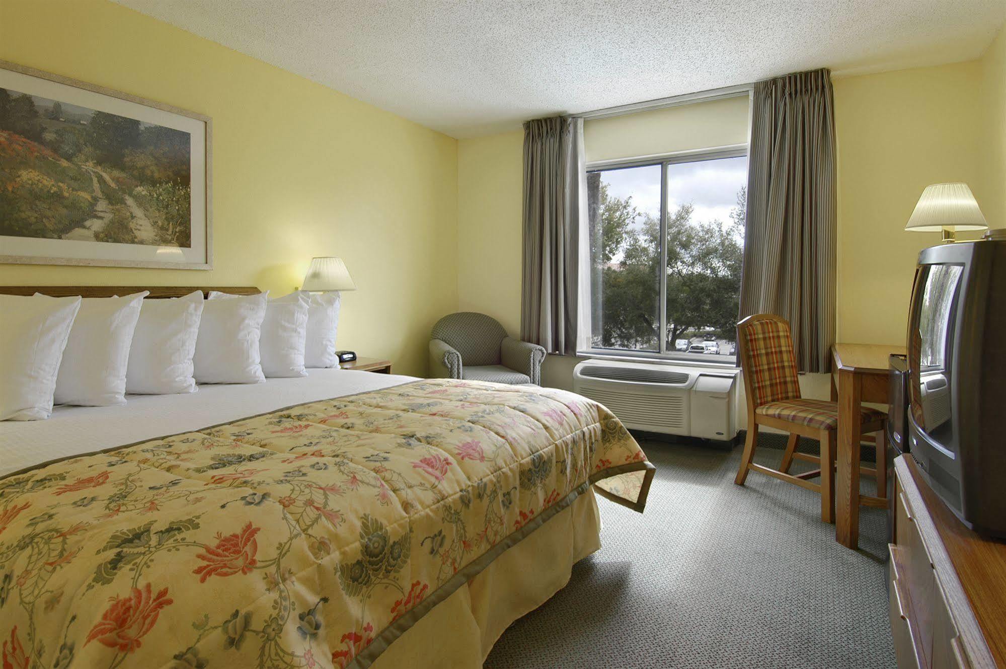 Orlando Inn Near International Drive Williamsburg Ngoại thất bức ảnh